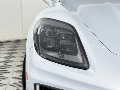 2026 Porsche Panamera 4