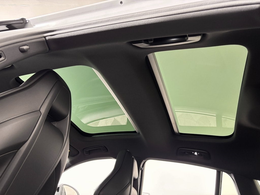 2026 Porsche Panamera 4