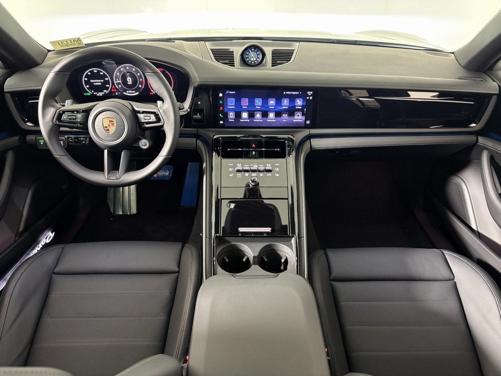 2026 Porsche Panamera 4