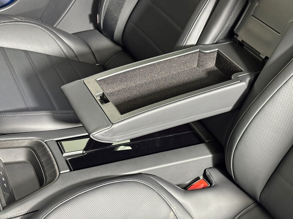 2026 Porsche Panamera 4