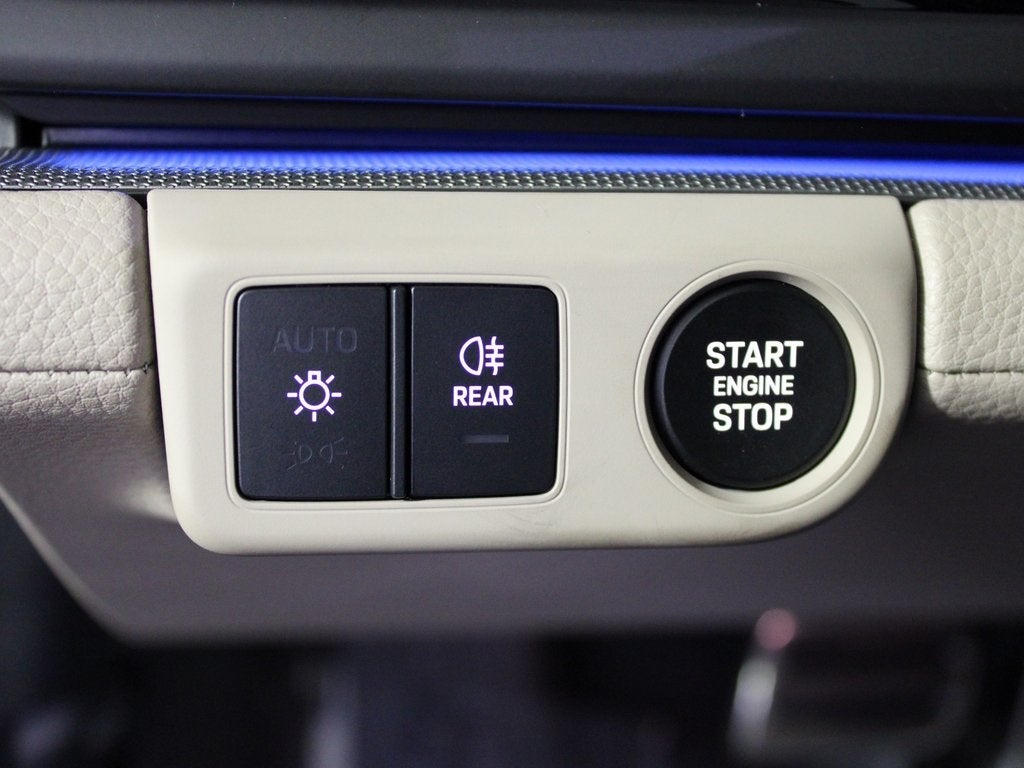 2026 Porsche Panamera 4