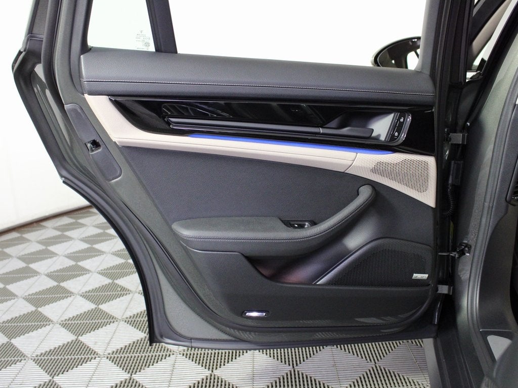 2026 Porsche Panamera 4