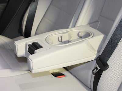 2026 Porsche Panamera 4