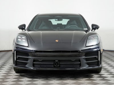2026 Porsche Panamera 4