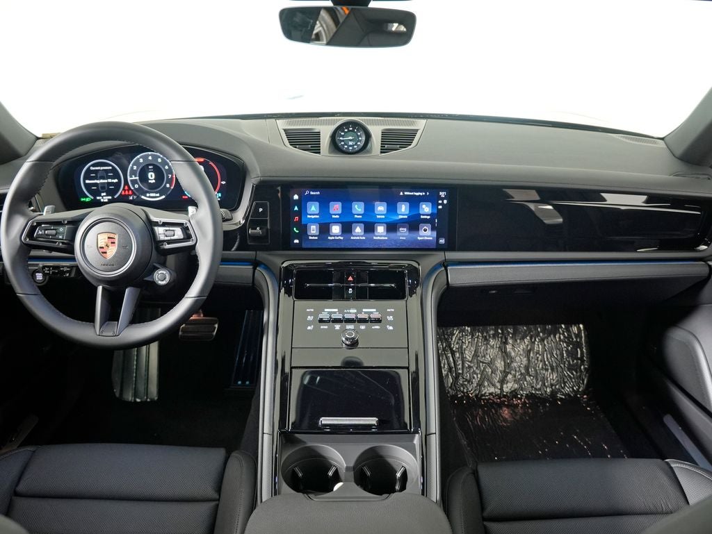 2026 Porsche Panamera 4