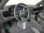 2026 Porsche Panamera 4