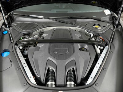 2026 Porsche Panamera 4
