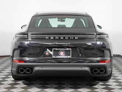 2026 Porsche Panamera 4