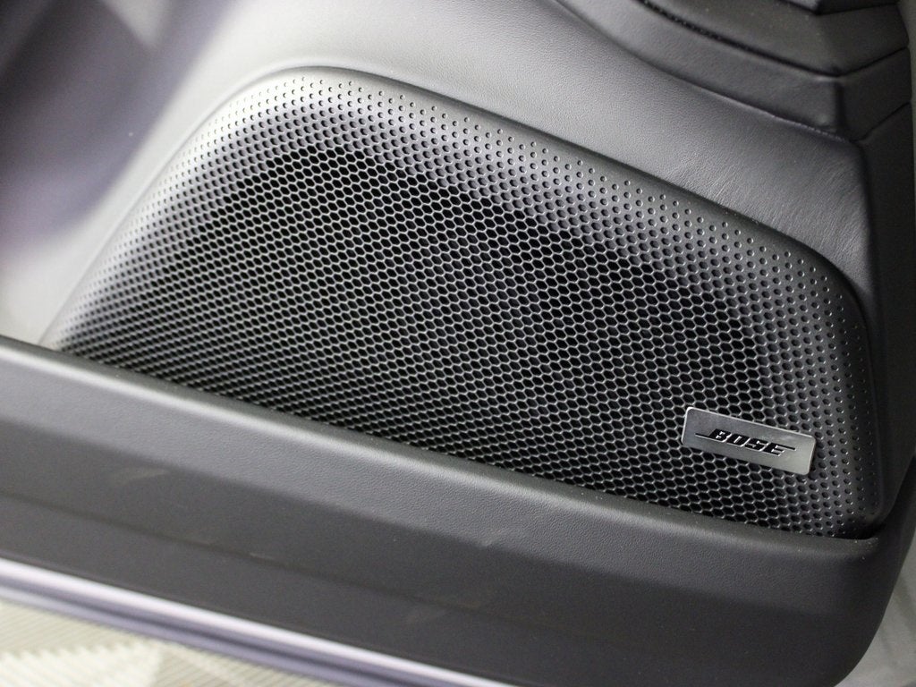 2025 Porsche Panamera 4