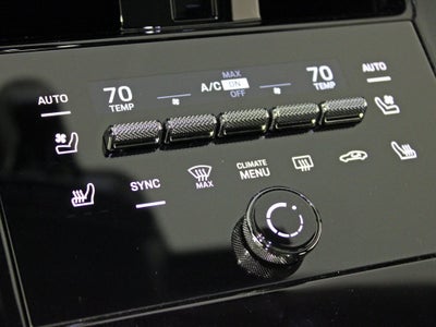 2025 Porsche Panamera 4