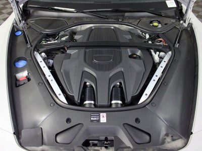 2025 Porsche Panamera 4