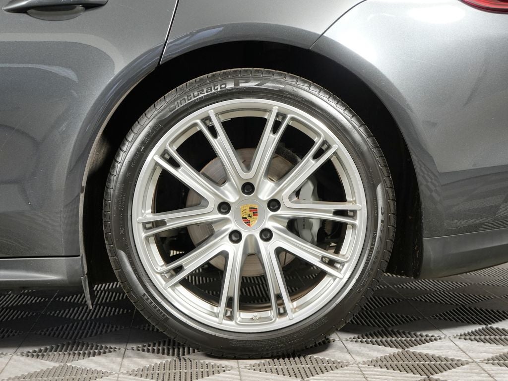 2020 Porsche Panamera 4S