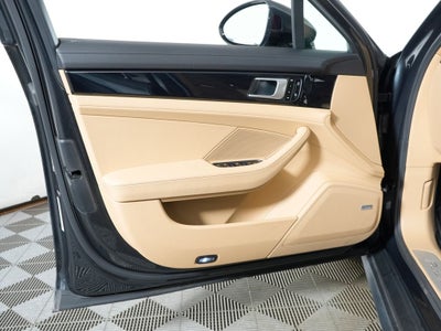 2020 Porsche Panamera 4S