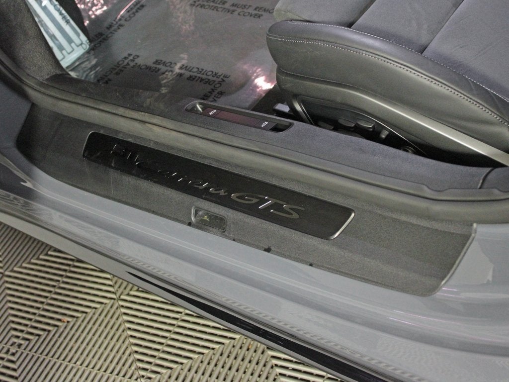 2025 Porsche 911 Carrera GTS