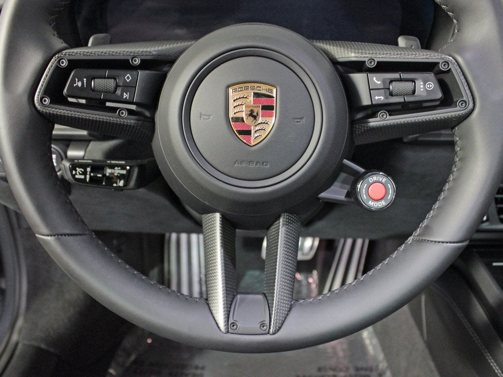 2025 Porsche 911 Carrera GTS