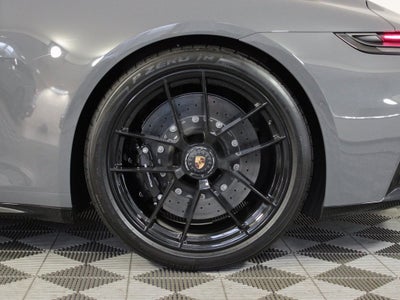 2025 Porsche 911 Carrera GTS