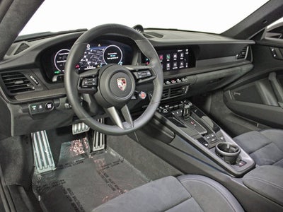 2025 Porsche 911 Carrera GTS