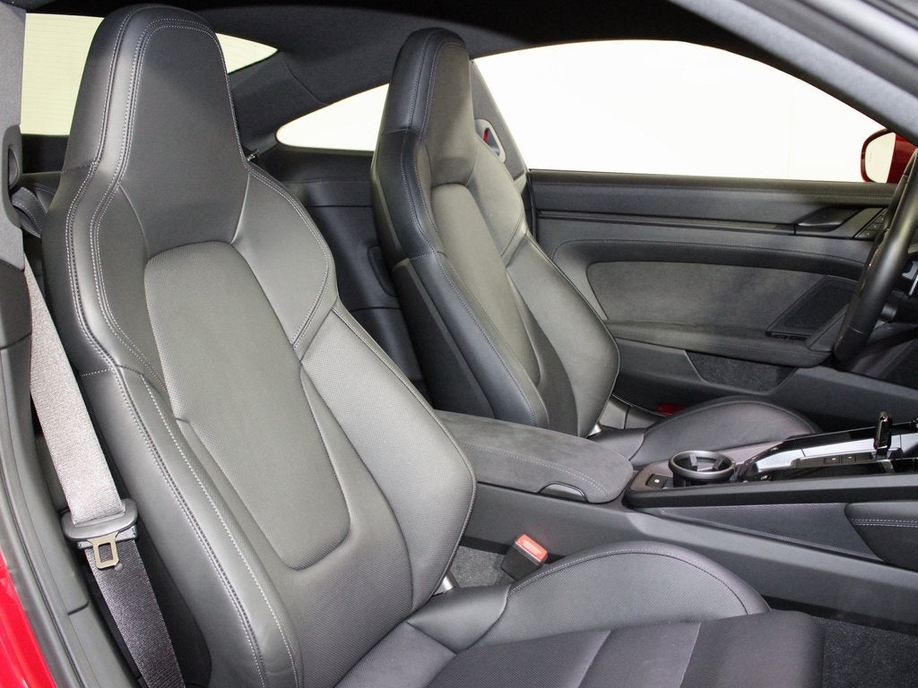 2024 Porsche 911 Carrera GTS