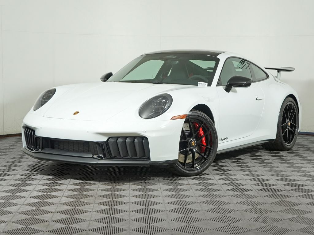 2026 Porsche 911 Carrera GTS