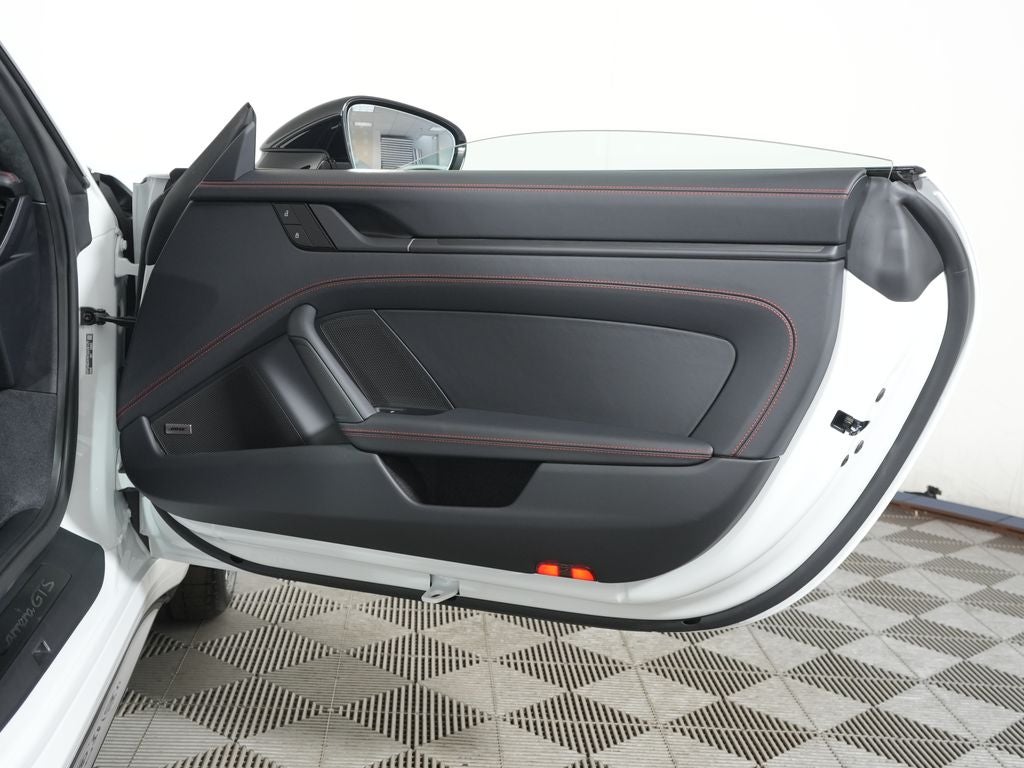 2026 Porsche 911 Carrera GTS