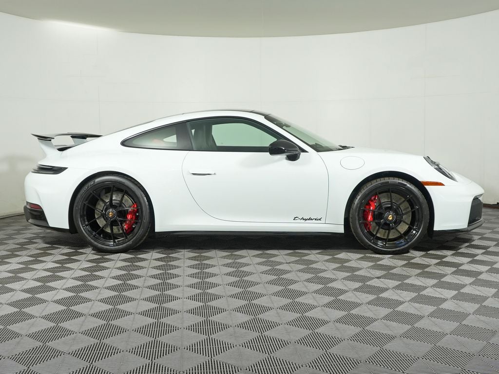 2026 Porsche 911 Carrera GTS