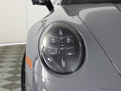 2025 Porsche 911 Carrera 4 GTS