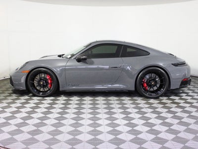 2025 Porsche 911 Carrera 4 GTS