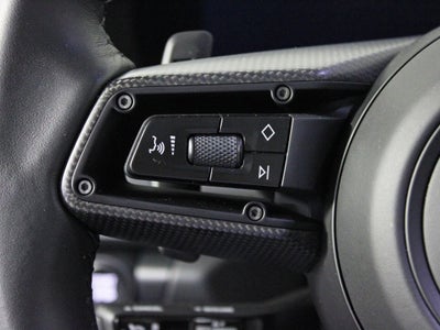 2025 Porsche 911 Carrera 4 GTS