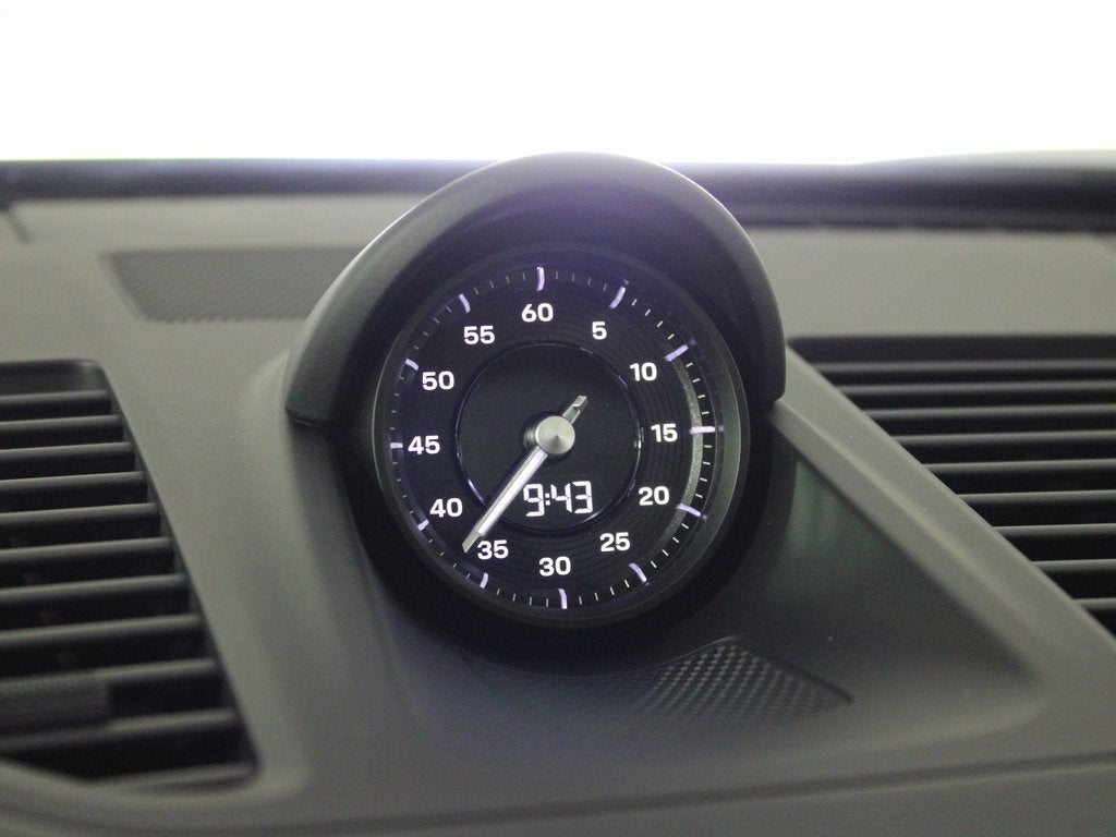 2025 Porsche 911 Carrera 4 GTS