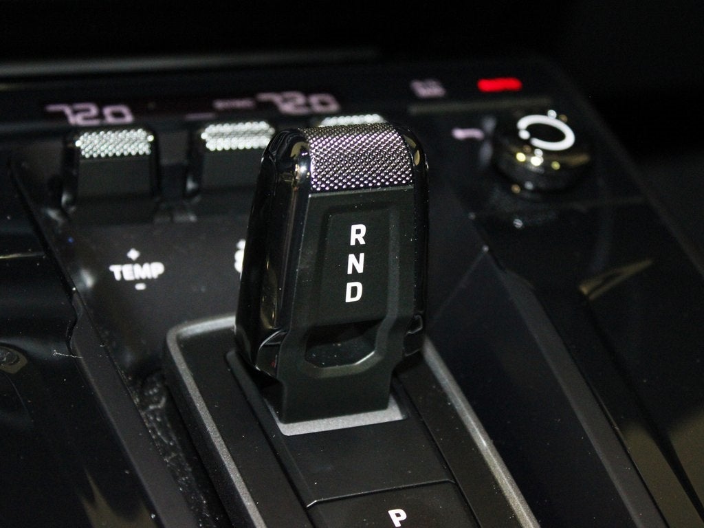 2025 Porsche 911 Carrera 4 GTS