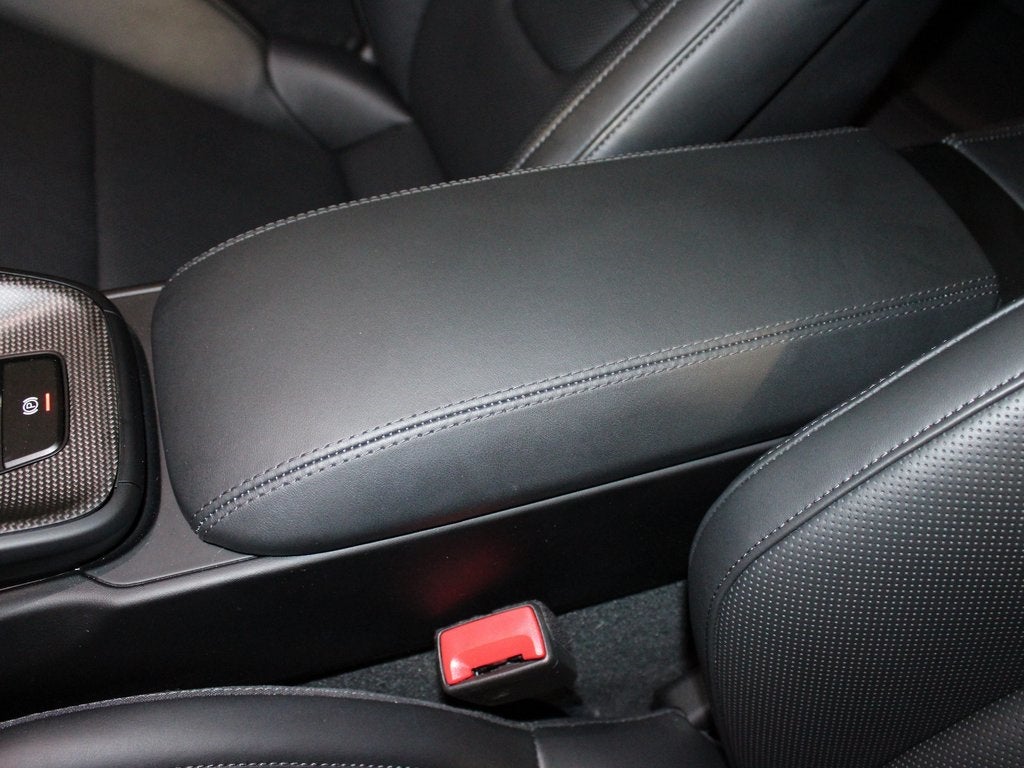 2025 Porsche 911 Carrera 4 GTS