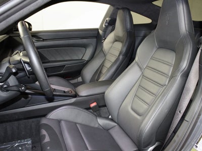 2025 Porsche 911 Carrera 4 GTS