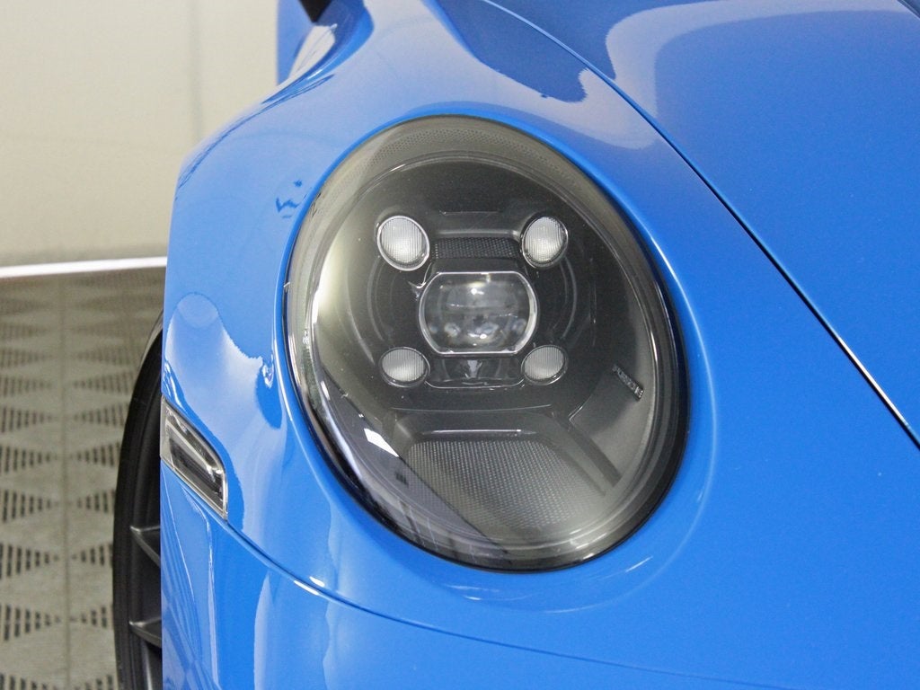 2024 Porsche 911 Carrera 4 GTS