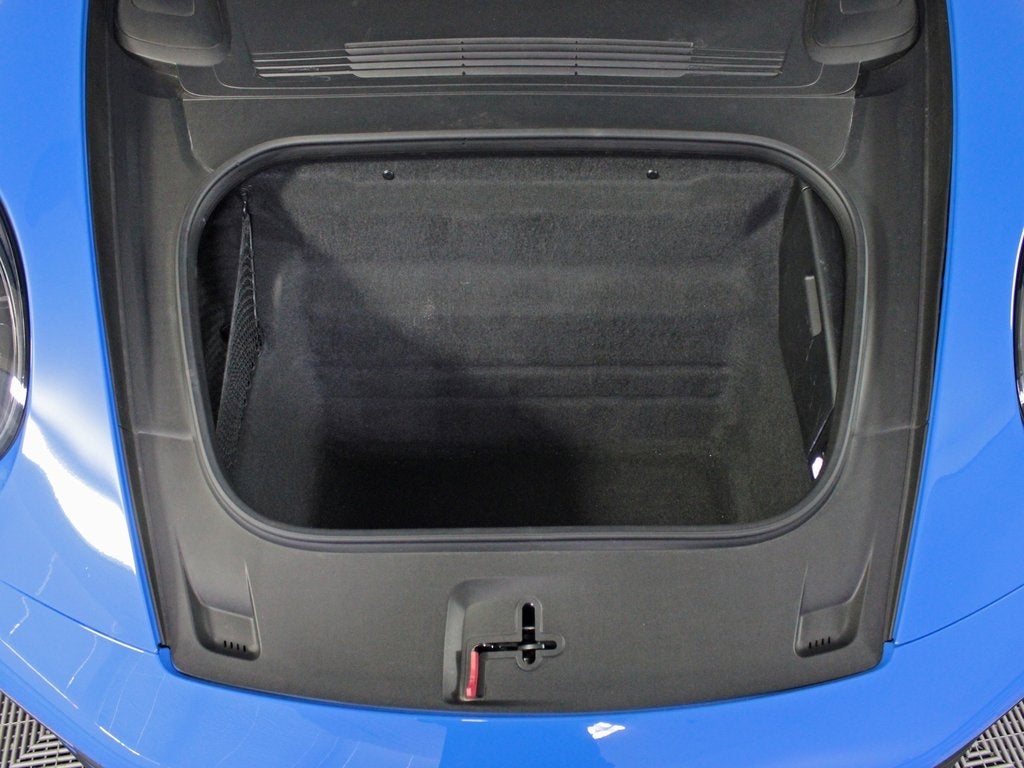 2024 Porsche 911 Carrera 4 GTS