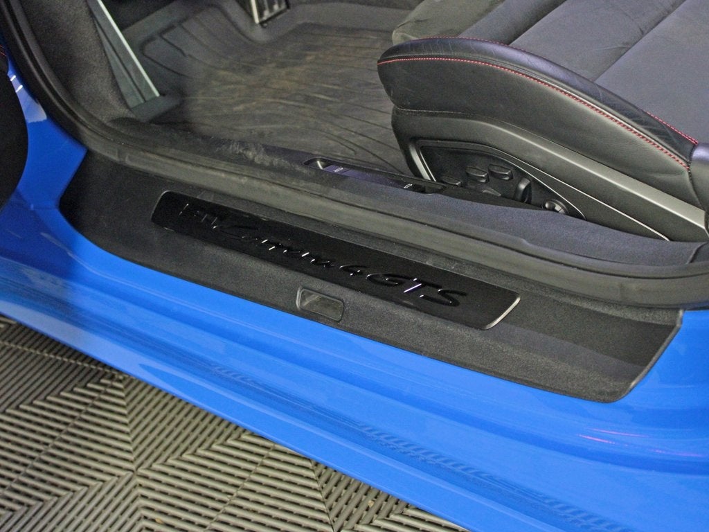 2024 Porsche 911 Carrera 4 GTS