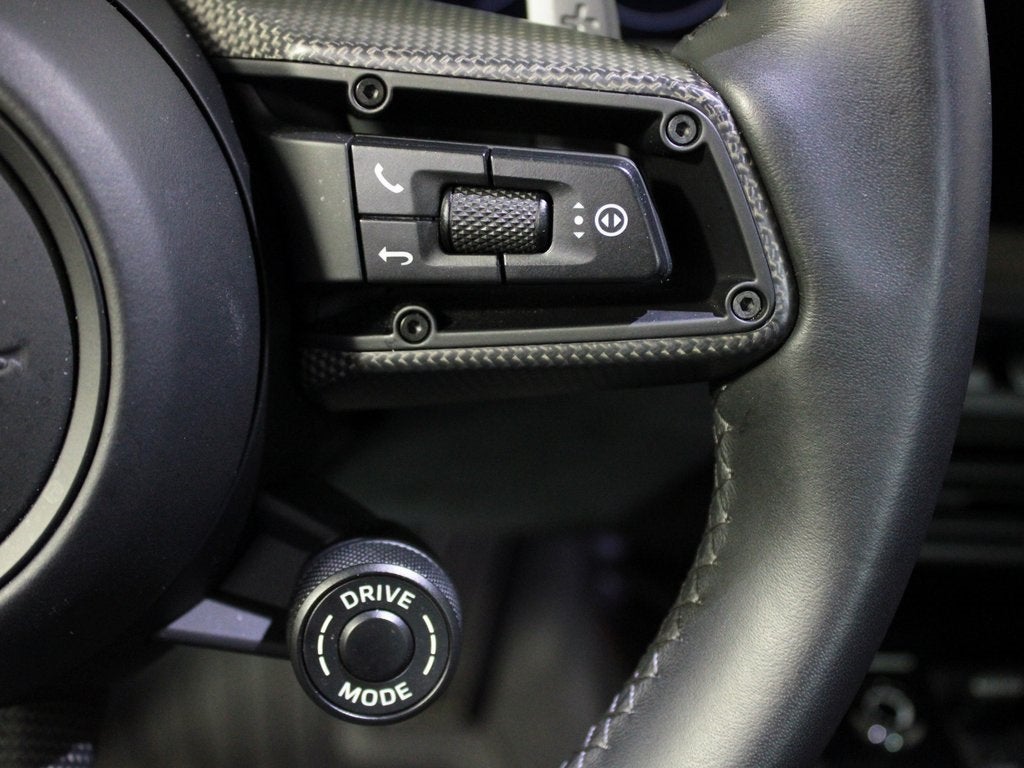 2024 Porsche 911 Carrera 4 GTS