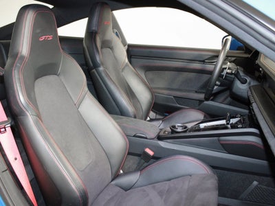 2024 Porsche 911 Carrera 4 GTS