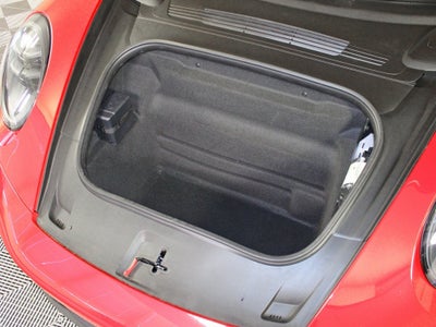 2025 Porsche 911 Carrera 4 GTS