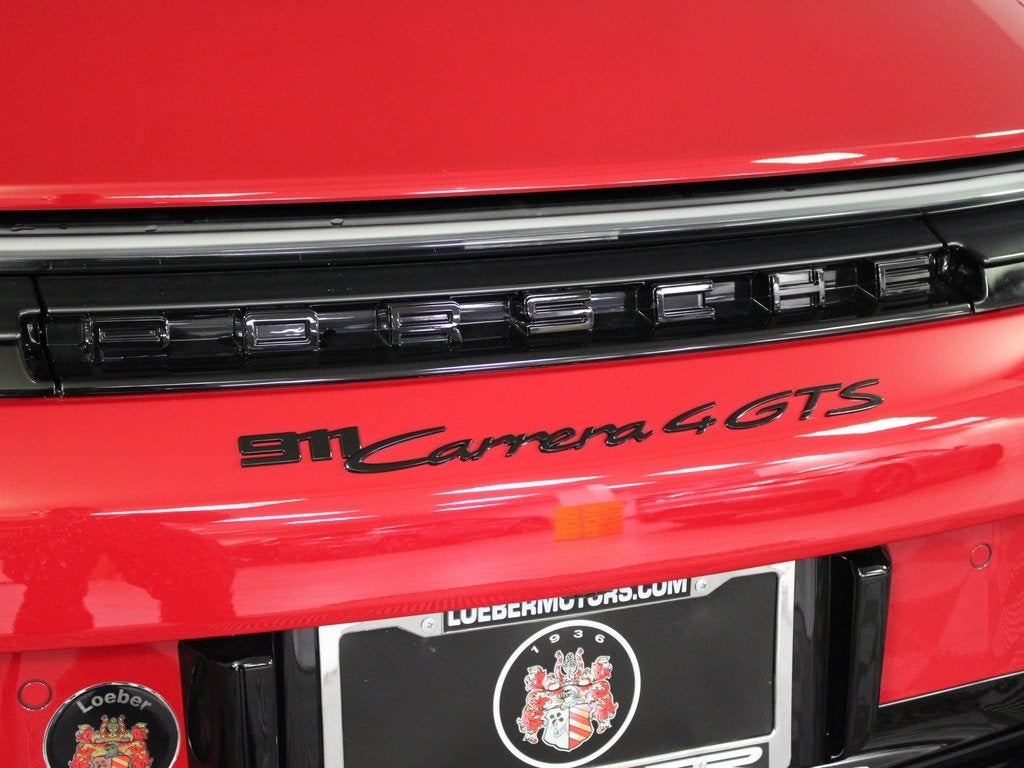 2025 Porsche 911 Carrera 4 GTS