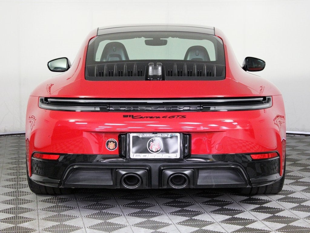 2025 Porsche 911 Carrera 4 GTS