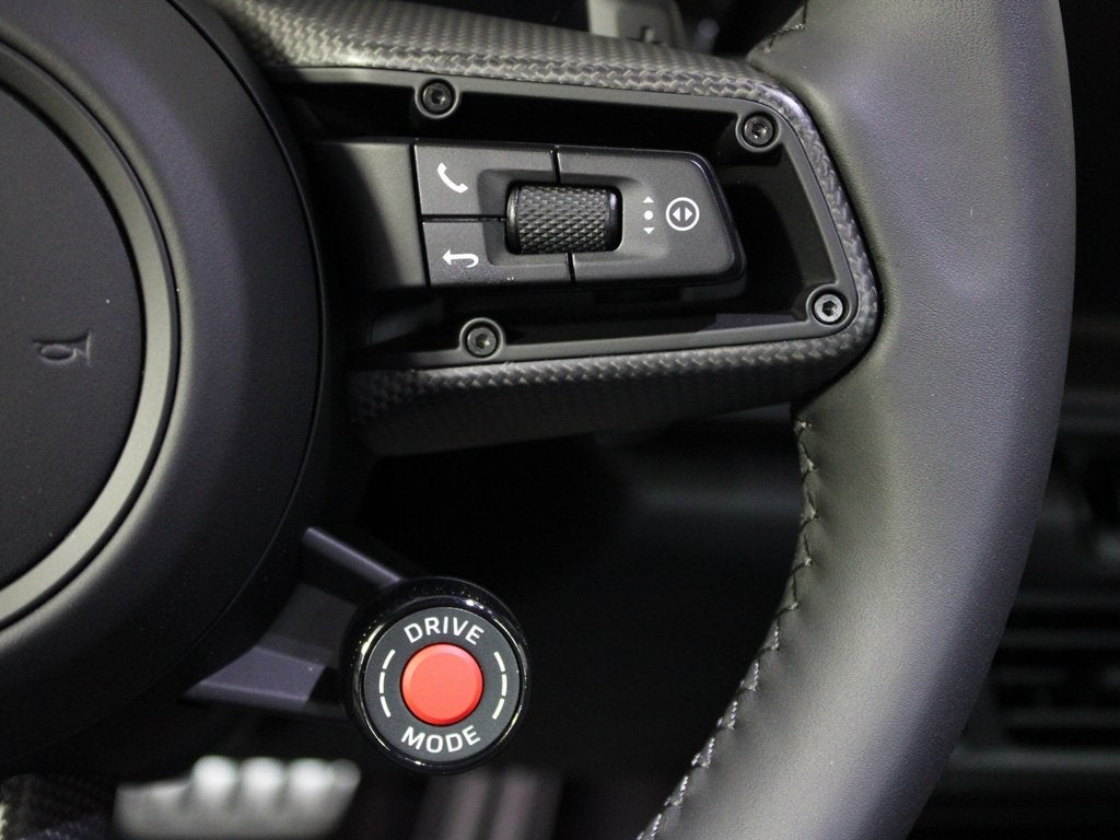 2025 Porsche 911 Carrera GTS