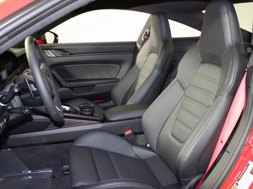 2025 Porsche 911 Carrera GTS