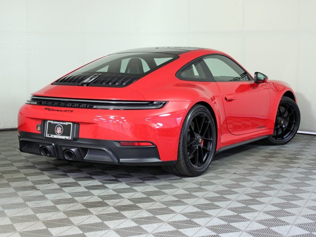 2025 Porsche 911 Carrera GTS
