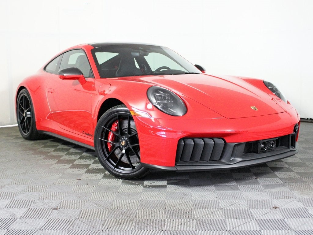 2025 Porsche 911 Carrera GTS