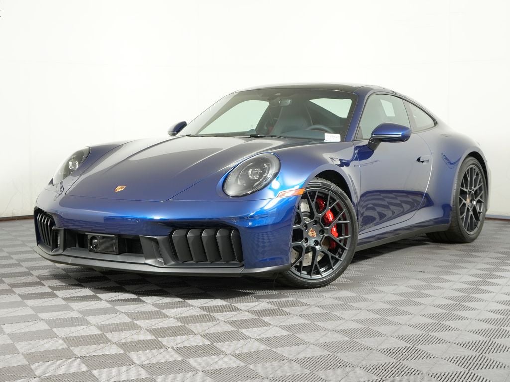 2026 Porsche 911 Carrera 4 GTS
