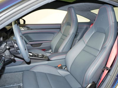 2026 Porsche 911 Carrera 4 GTS