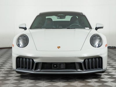 2026 Porsche 911 Carrera 4 GTS