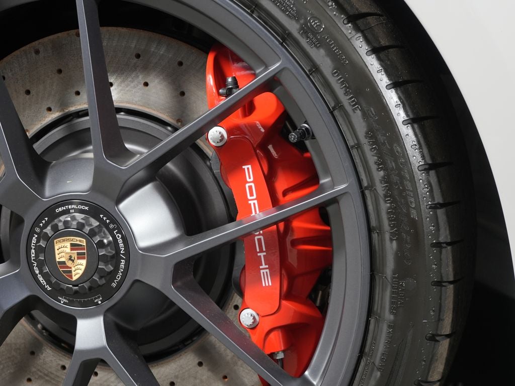 2026 Porsche 911 Carrera 4 GTS