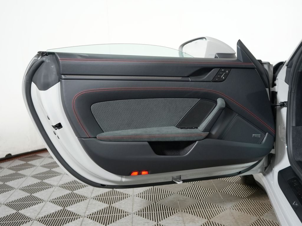 2026 Porsche 911 Carrera 4 GTS