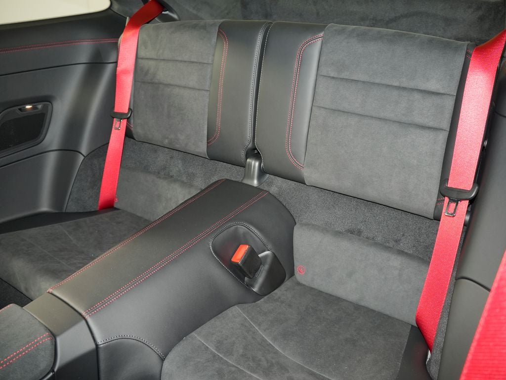 2026 Porsche 911 Carrera 4 GTS